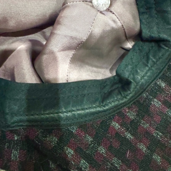 Needles Nepenthes Newsboy Cap in Purple and Black - Picture 5 of 7